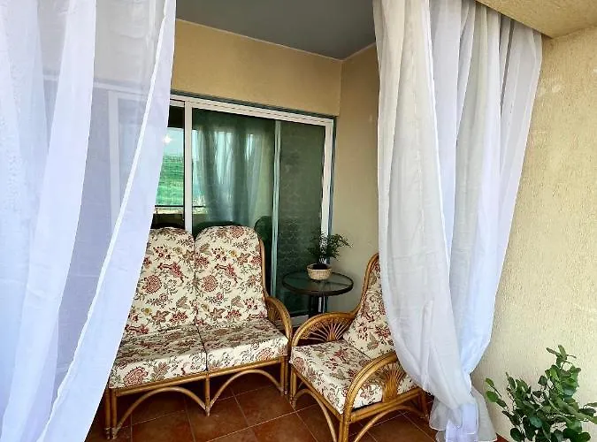 Carisa Hostel Larnaka