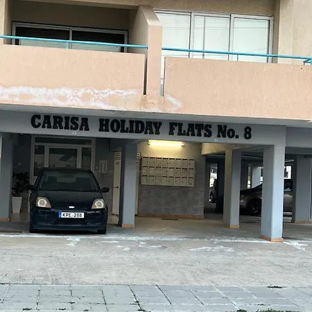 Hostel Carisa *