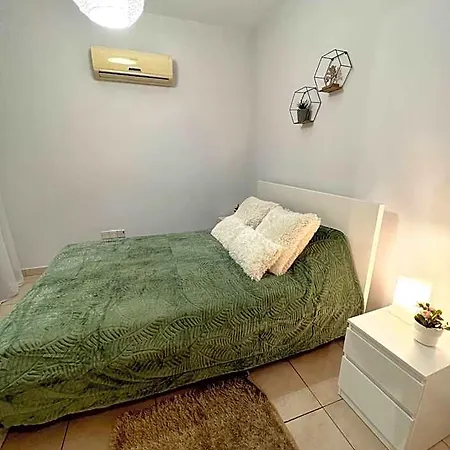 Carisa Hostel