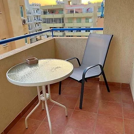 Carisa Hostel *