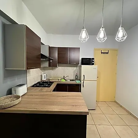 Carisa Hostel Larnaca