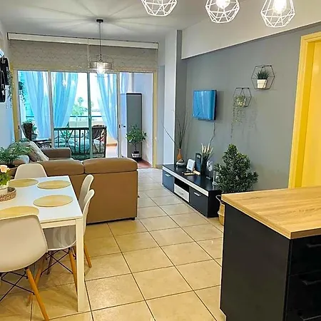 Hostel Carisa Larnaca