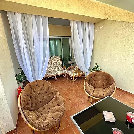 Hostel Carisa Larnaca